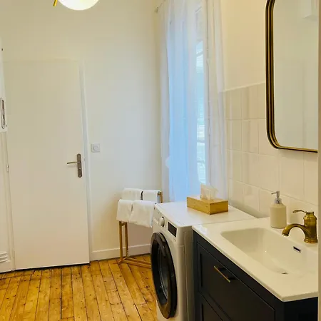 Porte Mars 1 Arena Gare Centre Apartment *