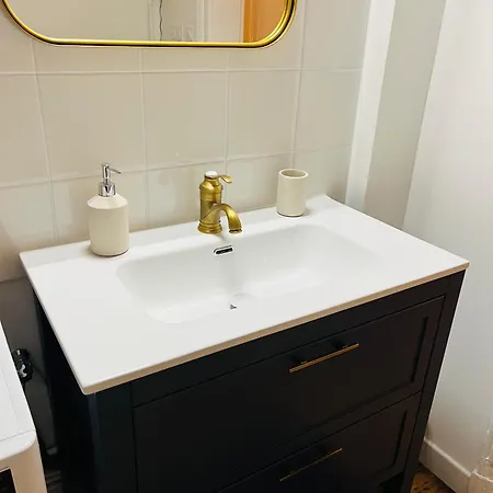 Porte Mars 1 Arena Gare Centre Apartment *