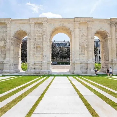 Porte Mars 1 Arena Gare Centre Lägenhet *